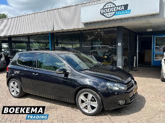 Damaged car Volkswagen Golf 1.2 TSI Highline DSG Navigatie Climate Cruise 3-Deurs 2012/9