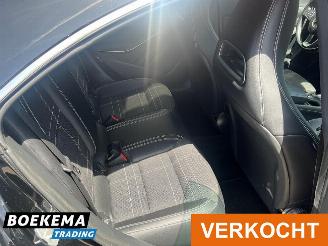 Mercedes Cla-klasse 200 Prestige Automaat Navigatie Cruise Climate Stoelverwarming picture 17