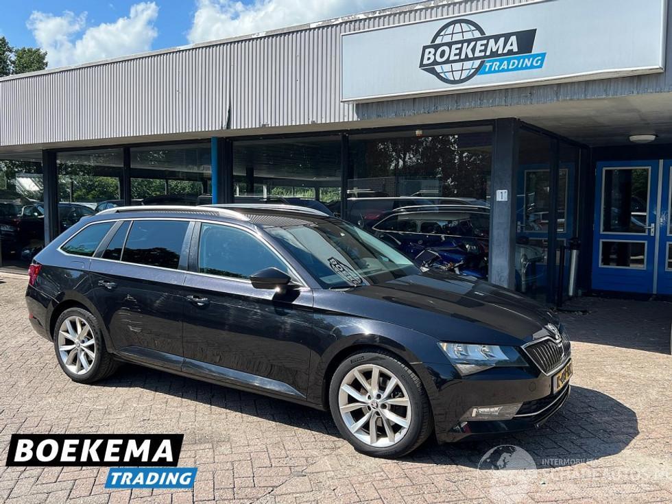 Skoda Superb Combi 1.8 TSI 180PK Style Business DSG CantonSound Keyless Navigatie