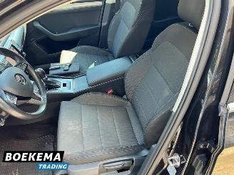 Skoda Superb Combi 1.8 TSI 180PK Style Business DSG CantonSound Keyless Navigatie picture 14