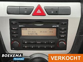 Kia Picanto 1.1 X-ecutive Automaat Leer Climate PDC Trekhaak picture 21
