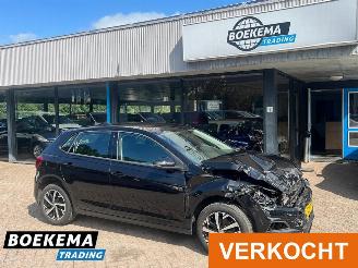 damaged passenger cars Volkswagen Polo 1.0 TSI Comfortline ACC Navigatie Airco 5-Deurs 2019/6