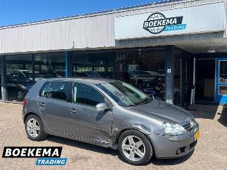 Vaurioauto  passenger cars Volkswagen Golf 1.4 TSI Comfortline Stoelverwarming Airco 2008/5