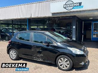 Coche accidentado Peugeot 208 1.2 VTi Access Navi Cruise-Control Parkeersensoren Clima 2012/12