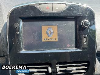 Renault Clio 0.9 TCe Expression Navi Cruise-Control Airco picture 19