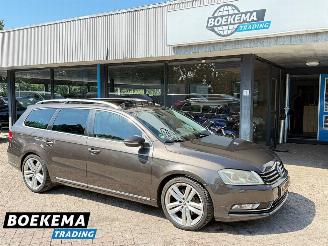 Vaurioauto  passenger cars Volkswagen Passat Variant 1.4 TSI DSG ABT Keyless Panorama Leer Stoelverwarming 2012/6