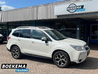 damaged passenger cars Subaru Forester 2.0 XT Sport Executive 240PK Stoelverwarming Panoramadak Navi 2016/1