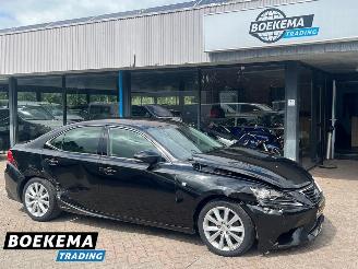 škoda osobní automobily Lexus IS 300h 25th Edition Stoelverwarming Navigatie Parkeercamera 2016/5
