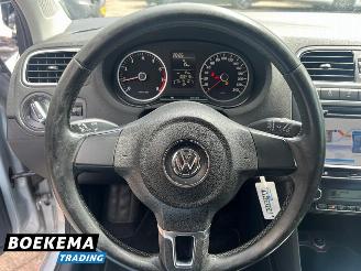 Volkswagen Polo 1.4-16V Comfortline Navi Climate Control picture 16