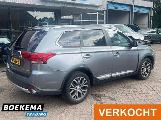 Mitsubishi Outlander 2.0 Instyle Automaat Open Dak Navi Stoelverwarming picture 2