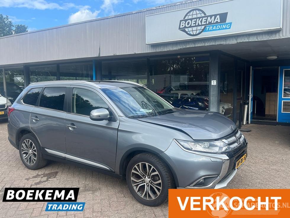 Mitsubishi Outlander 2.0 Instyle Automaat Open Dak Navi Stoelverwarming