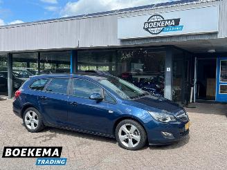  Opel Astra Sports Tourer 1.6 Edition Automaat Navi Cruise Airco 2011/2