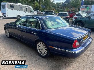 Jaguar XJ 4.2 V8 Executive 298pk Automaat Memory Navi Cruise picture 3