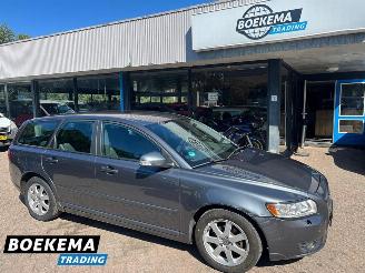 skadebil auto Volvo V-50 2.0 Edition I 145PK Stoelverwarming Navi Cruise Airco 2009/10