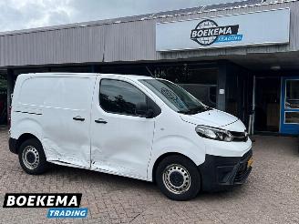 Vaurioauto  commercial vehicles Toyota Proace Compact 2.0 D-4D 122PK Cool Comfort Clima Cruise 2017/9