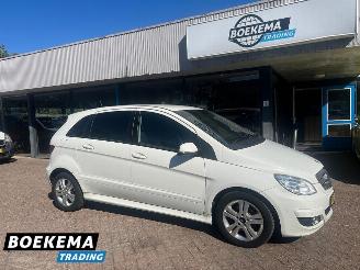 Voiture accidenté Mercedes B-klasse 180 CDI Navi Clima Leer Speedlimiter 2009/12