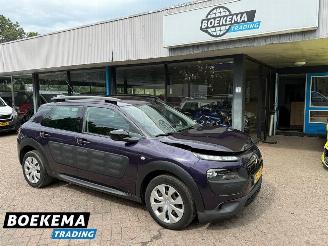 krockskadad bil auto Citroën C4 cactus 1.2 e-VTi Business Automaat Camera Navigatie Cruise 2015/6