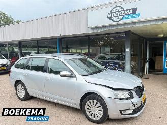 Unfallwagen Skoda Octavia Combi 1.2 TSI Ambition Navigatie Cruise Climate 2014/6