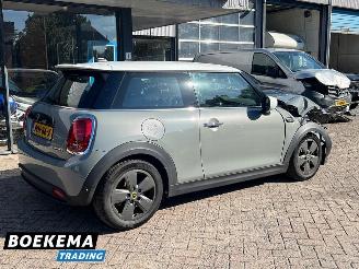 Mini Cooper S 33 kWh HUD Navi Stoelverwarming Clima Cruise picture 2