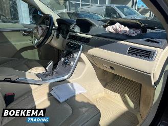 Volvo V-70 2.0 T5 Inscription 245PK Automaat Stoel verwarmd/gekoeld Memory picture 17