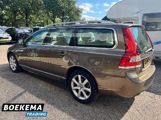 Volvo V-70 2.0 T5 Inscription 245PK Automaat Stoel verwarmd/gekoeld Memory picture 3