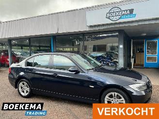krockskadad bil auto BMW 3-serie 318i Executive Cruise Clima Xenon 2008/8