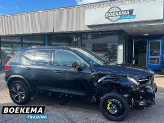 Auto incidentate Volvo XC40 2.0 B3 Plus Dark Harman Kardon Memory WinterPakket Navigatie Trekhaak 2023/9