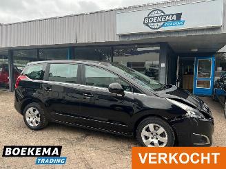 škoda osobní automobily Peugeot 5008 1.6 THP Active Automaat 165PK Panorama Cruise Navi Clima 2015/12