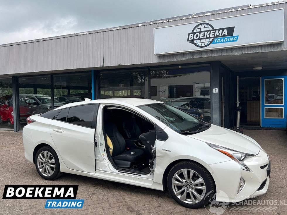 Toyota Prius 1.8 Executive JBL Navigatie Leer Stoelverwarming