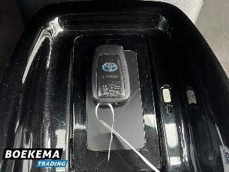 Toyota Prius 1.8 Executive JBL Navigatie Leer Stoelverwarming picture 26