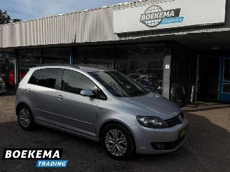 Coche accidentado Volkswagen Golf plus 1.6 TDI Highline DSG Stoelverwarming Trekhaak 2013/5