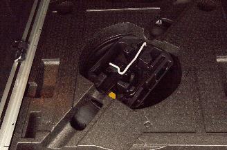 Peugeot 308 SW 1.2 Pano 96KW PureTech Blue Lease picture 33