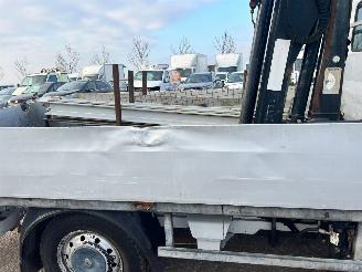 Renault Master 2.5 DCI Bakwagen met kraan GEEN DOCUMENTEN picture 28