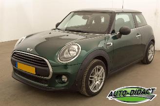 skadebil auto Mini One 1.2 Airco 81.687 km 2015/8