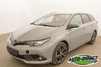 Coche accidentado Toyota Auris 1.2 Dynamic 83.753 km 2018/1
