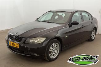 Schadeauto BMW 3-serie 318i Airco 2007/5