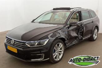 Unfallwagen Volkswagen Passat GTE 1.4 TSI Variant Connected Series Plus 2016/12
