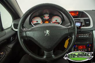 Peugeot 207 SW 1.6 VTi XS Première picture 5