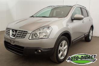 krockskadad bil auto Nissan Qashqai 1.6 Pano Clima Navi 2010/1