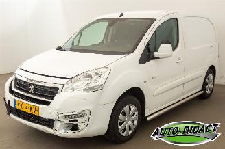 skadebil bedrijf Peugeot Partner 1.6 BlueHDi Automaat Clima 100 L1 Premium Pack S&S 2017/12