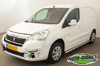krockskadad bil bedrijf Peugeot Partner 1.6 BlueHDi Automaat Clima 100 L1 Premium Pack S&S 2017/12