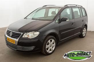 Coche accidentado Volkswagen Touran 1.9 TDI Clima Navi 2008/5