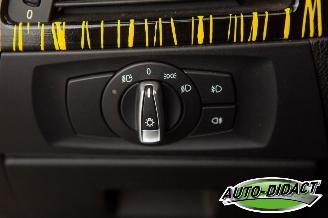 BMW 3-serie 325d Automaat Clima Navi Leder High Executive picture 13