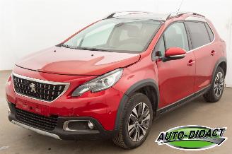  Peugeot 2008 1.2 Clima Navi Pano 111.327 km 2018/11