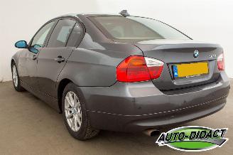 BMW 3-serie 320i Automaat Airco Leder picture 3