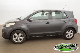 Toyota Urban Cruiser 1.3 VVT-i Aspiration Airco picture 37