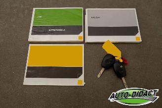 Renault Clio 1.2-16V Airco Expression picture 23