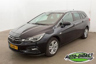 skadebil auto Opel Astra Sports Tourer 1.4 Turbo Clima Navi Online Edition 2018/12