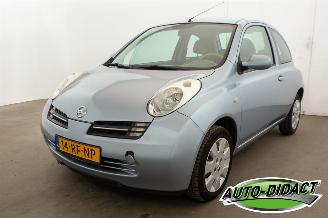 Damaged car Nissan Micra 1.2 Forza Airco 2005/3