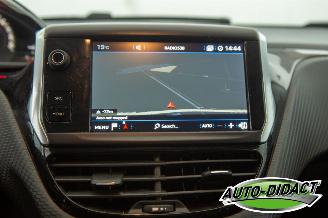 Peugeot 2008 1.2 Airco Navi 78.059 km picture 6